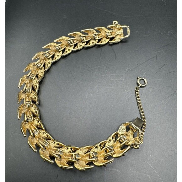 Weiss Rhinestone Link Bracelet Vintage Safety Clasp Green Gold Tone Signed - Picture 6 of 10